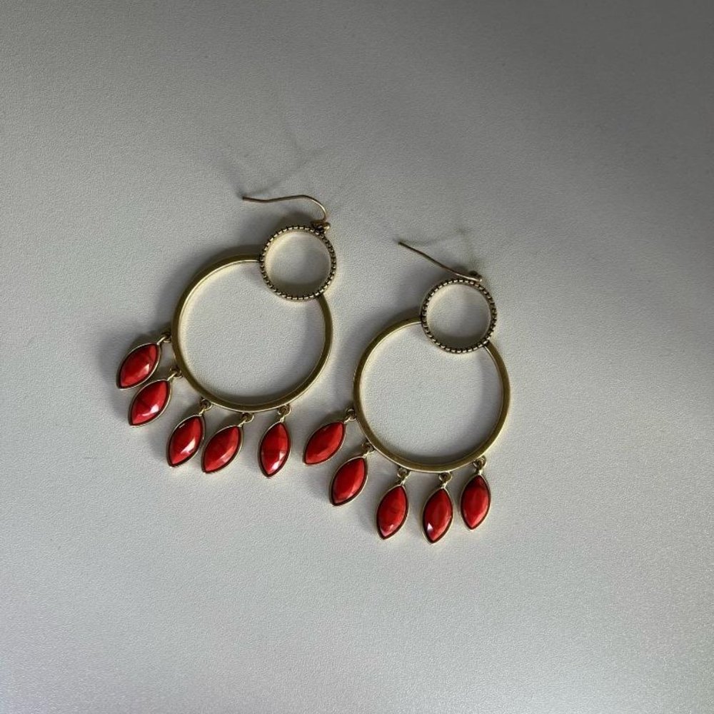 NWOT Jessica Simpson Gold Drop Hoop Earrings with Stone